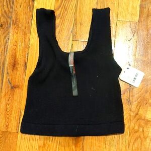 XS/S Free People NWT sleeveless black crop fitted